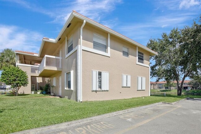 property at 9949 Twin Lakes Dr