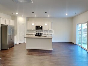 114 Marin Dr in Hendersonville, TN - Building Photo - Building Photo