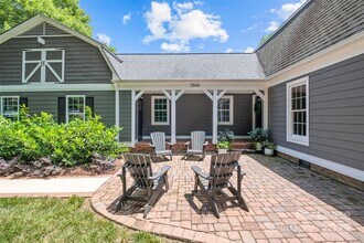 2544 Ainsdale Rd in Charlotte, NC - Building Photo - Building Photo
