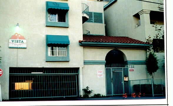 Vista Terrace Apartments in Santa Ana, CA - Building Photo - Building Photo