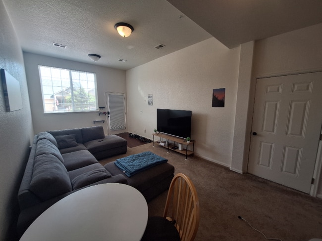 2507 Lynnhaven Ln in Fort Collins, CO - Building Photo - Building Photo