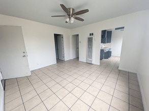 6501 Stafford Ave in Huntington Park, CA - Building Photo - Building Photo