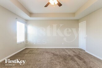 10452 Hunters Crossing Blvd in Indianapolis, IN - Building Photo - Building Photo