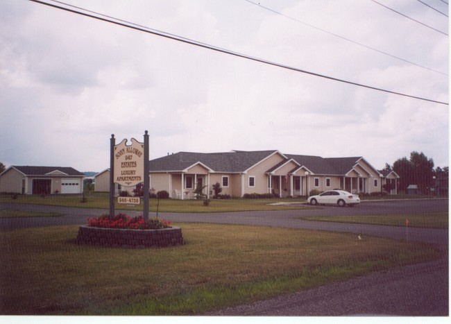 Lewiston at Sohn-Alloway in Lyons, NY - Building Photo - Building Photo