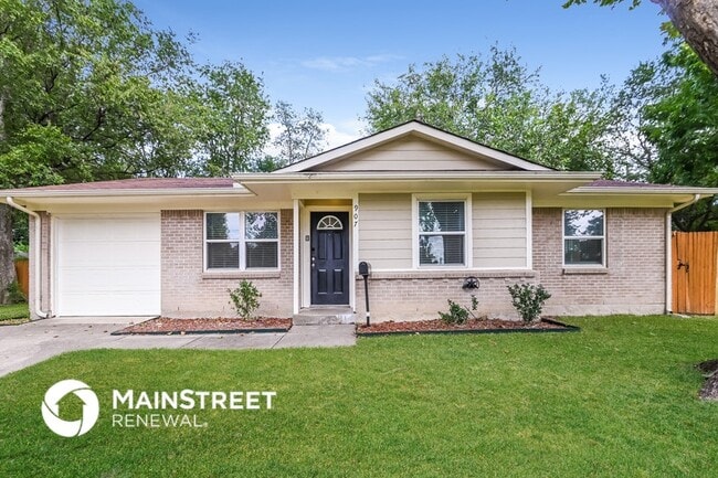 property at 907 Edgefield Cir