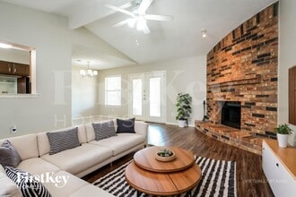 6117 Autumn Springs Dr in Arlington, TX - Building Photo - Building Photo