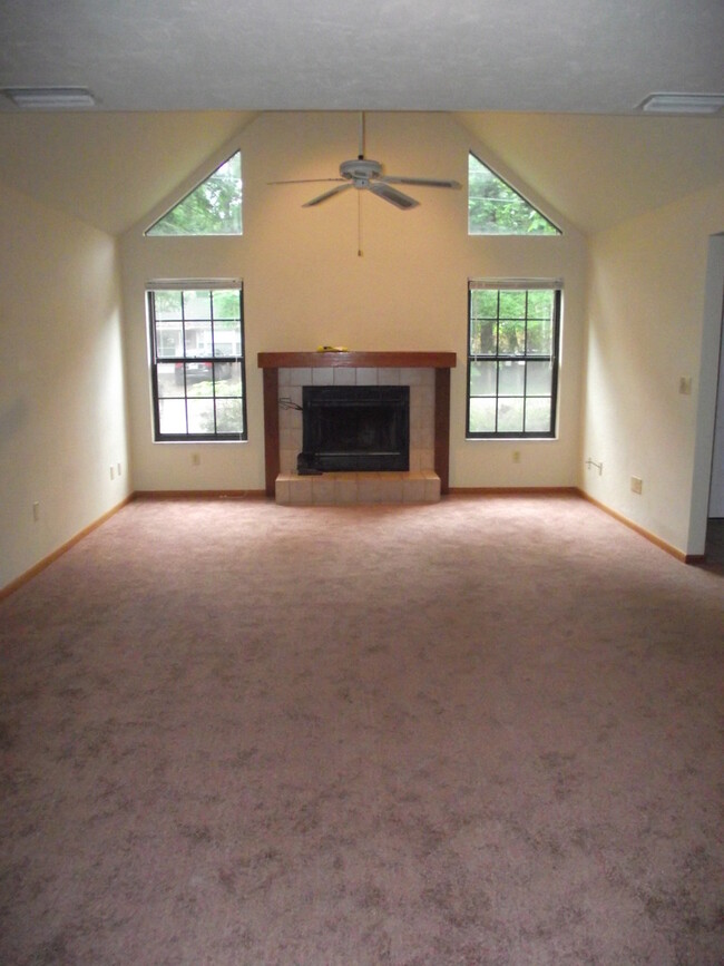 2624 NW 4th Ave in Gainesville, FL - Building Photo - Building Photo