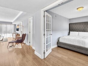 1345 West Ave in Miami Beach, FL - Building Photo - Building Photo