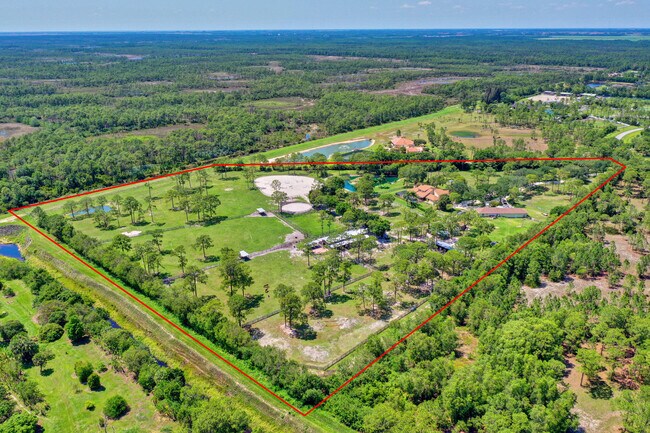 1900 SE Ranch Rd S in Jupiter, FL - Building Photo - Building Photo