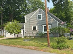 12 Yale St in Concord, NH - Building Photo - Building Photo