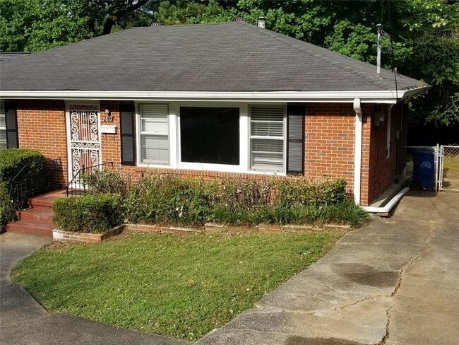 817 Gertrude Pl NW in Atlanta, GA - Building Photo - Building Photo