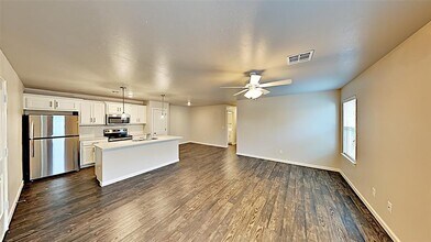 4920 Avion Ct in Oklahoma City, OK - Building Photo - Building Photo