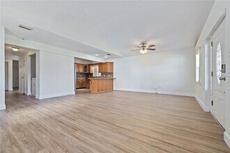 113 W Gladys St in Tampa, FL - Building Photo - Building Photo