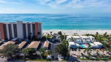 4330 Falmouth Dr in Longboat Key, FL - Building Photo - Building Photo