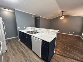 145 Rocky Reef Cir in Hot Springs, AR - Building Photo - Building Photo