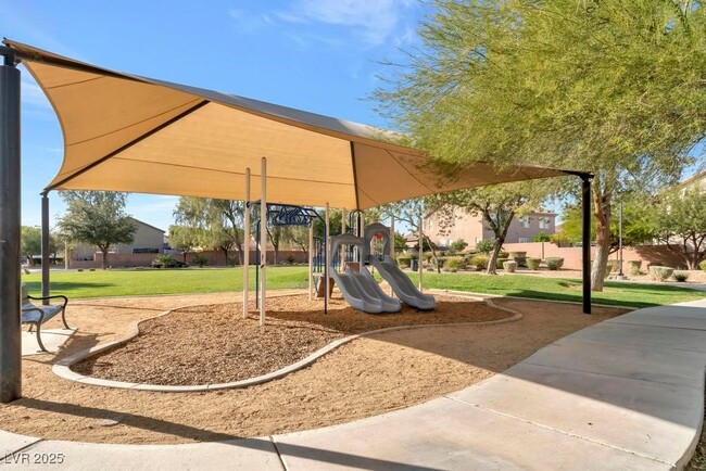 5873 Wildhorse Ledge Ave in Las Vegas, NV - Building Photo - Building Photo