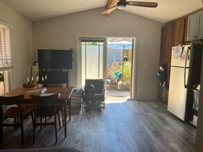 1417 E 8th St in Long Beach, CA - Building Photo - Building Photo