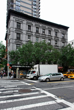 296-300 3rd Ave in New York, NY - Building Photo - Building Photo