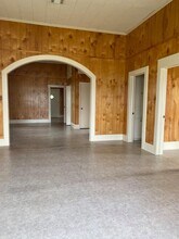 135 Castille St in Sunset, LA - Building Photo - Building Photo