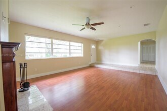 18370 SW 292nd St in Homestead, FL - Building Photo - Building Photo