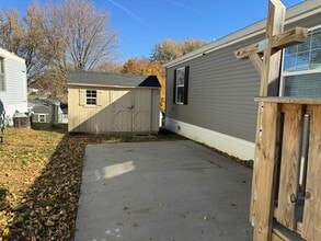 3701 2nd St in Coralville, IA - Building Photo - Building Photo