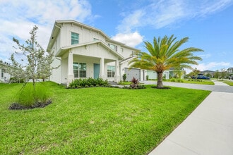 601 Hookline Cir in Loxahatchee, FL - Building Photo - Building Photo