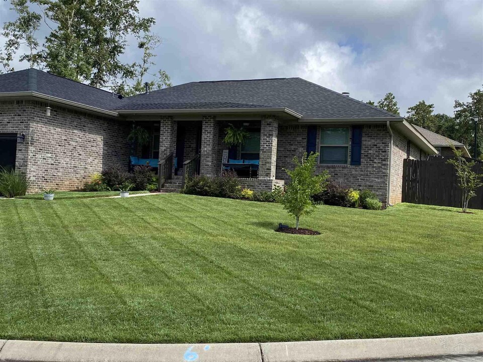 1444 Promenade Loop in Cantonment, FL - Building Photo