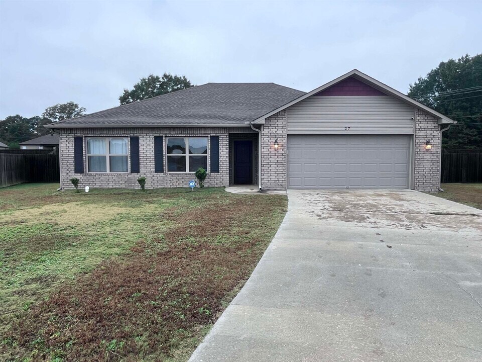 27 Kasidyann Ct in Ward, AR - Building Photo