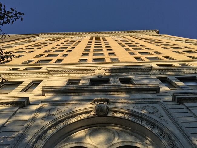 Webster House in Chicago, IL - Foto de edificio - Building Photo