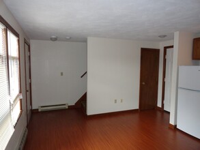 17 Highland St in Woburn, MA - Building Photo - Building Photo