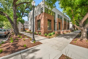2230 I St in Sacramento, CA - Building Photo