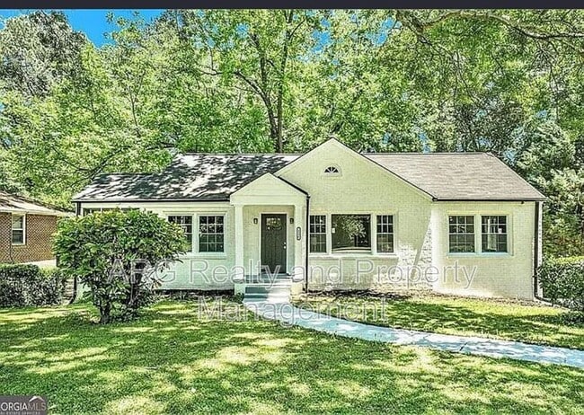 property at 1256 Fayetteville Rd SE