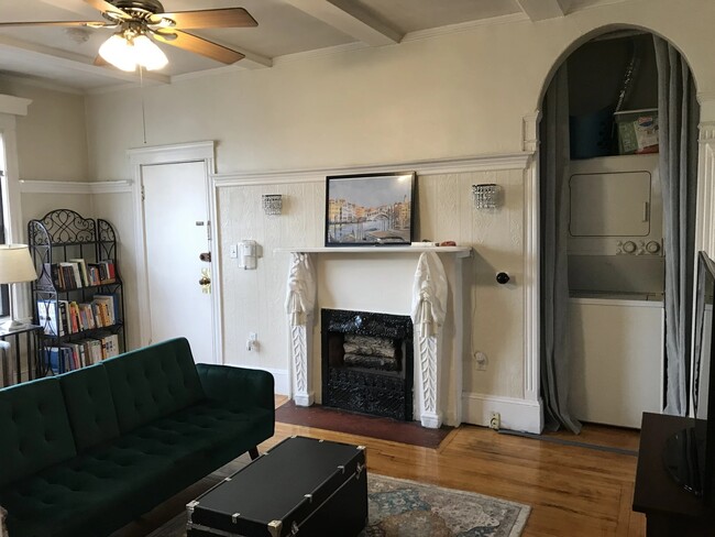 45 Gordon St, Unit 2 in Boston, MA - Building Photo - Building Photo