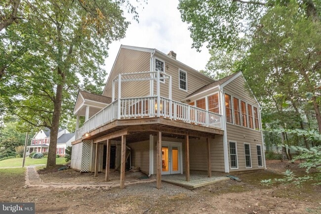13616 Northbourne Dr in Centreville, VA - Building Photo - Building Photo