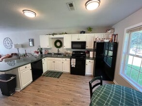 119B Heatherbrook Ct in Anderson, SC - Building Photo - Building Photo