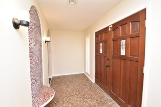 126 Rollingwood St in Baytown, TX - Building Photo - Building Photo