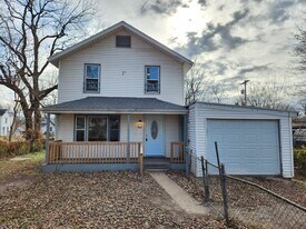 1152 W Hovey St in Springfield, MO - Building Photo