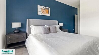 7301 Lake Bank Lp, Unit C3-307 in Ft. Myers, FL - Building Photo - Building Photo