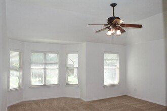 1001 Emory Fields Cove in Hutto, TX - Building Photo - Building Photo