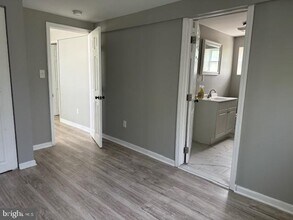 187 Chestnut St in Woodbury, NJ - Building Photo - Building Photo