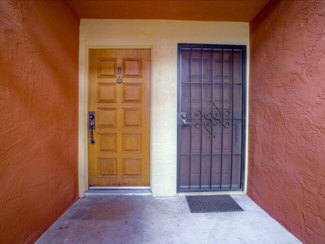 820 S Langley Ave in Tucson, AZ - Building Photo - Building Photo