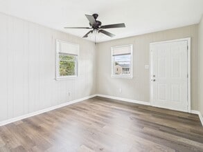 838 S Jones St in Petersburg, VA - Building Photo - Building Photo