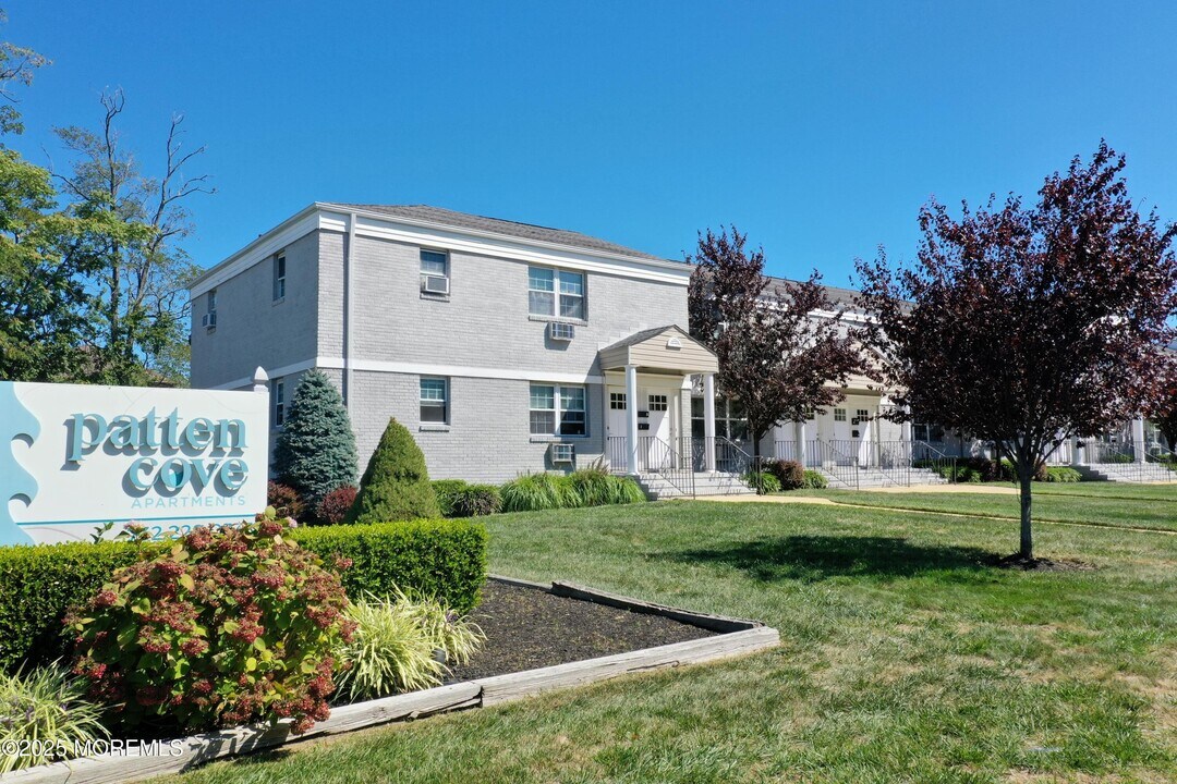 581 Patten Ave in Long Branch, NJ - Foto de edificio