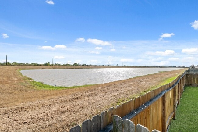 1001 Strawberry Ridge Dr in Katy, TX - Building Photo - Building Photo