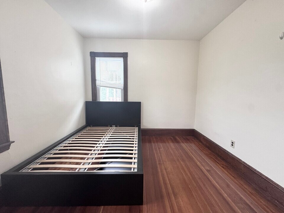 57 Dimick St, Unit 3 in Somerville, MA - Building Photo