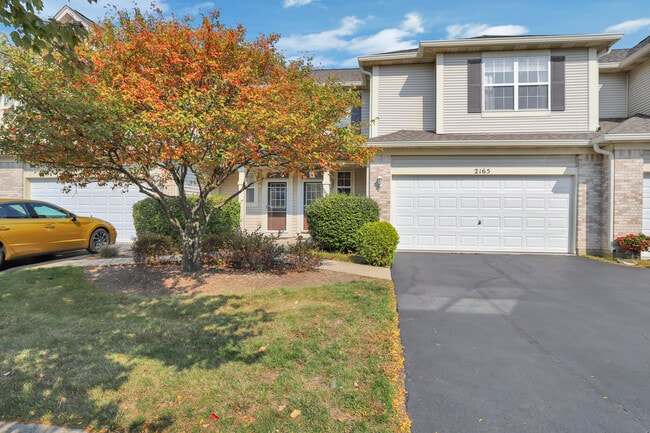 2165 Sunrise Cir in Aurora, IL - Building Photo - Building Photo