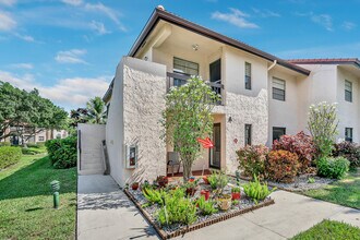 9285 Vista del Lago in Boca Raton, FL - Building Photo - Building Photo