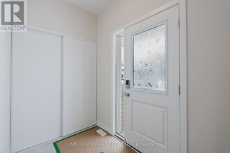 105 Tonic Cres in Ottawa, ON - Building Photo - Building Photo