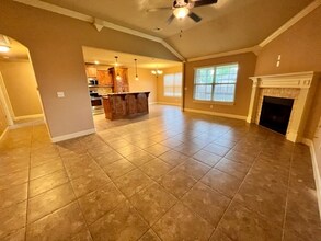 1805 SW Candlewood St in Bentonville, AR - Building Photo - Building Photo
