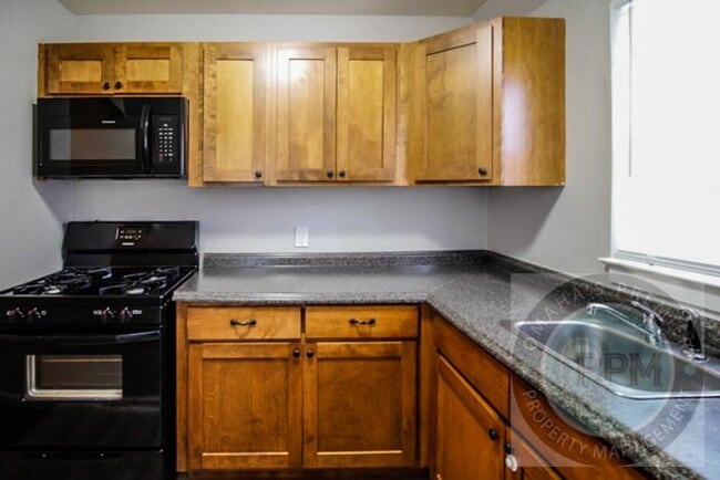 property at 2119 Monroe St